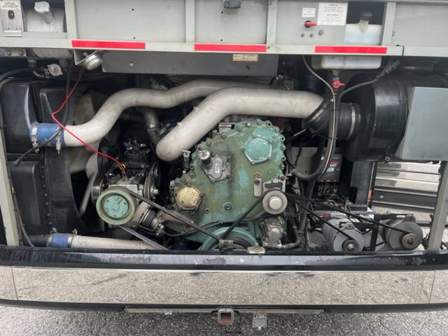 Rare 2001 Prevost Thompson Conversion - Image 8