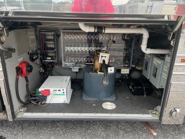 Rare 2001 Prevost Thompson Conversion - Image 16