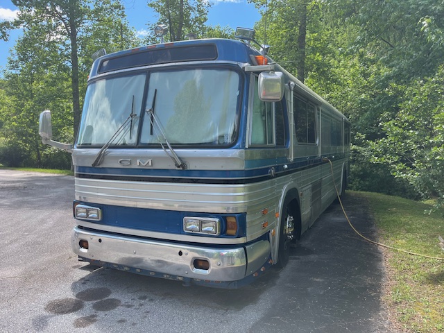GMC 4106 W/Automatic Transmission