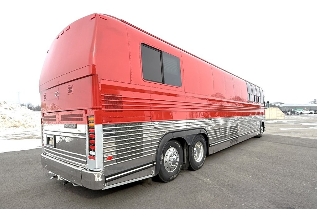 1999 Prevost XL Executive - Image 8