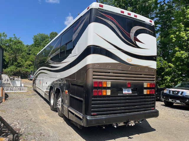 2000 Marathon Executive Coach - Image 4