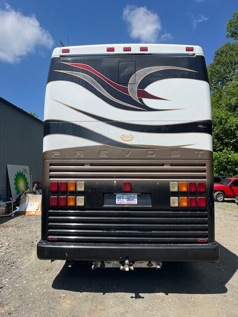 2000 Marathon Executive Coach - Image 5